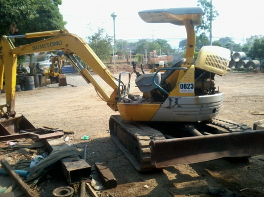 ขายรถขุด-ดัน SUMITOMO รุ่น  SH 40 JX