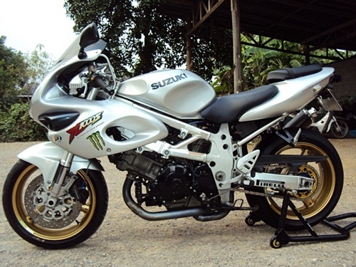 * ขาย Suzuki TL1000S สภาพใหม่ สวย แรง * < แลก-เทิร์น > * ขาย Suzuki TL1000S สภาพใหม่ สวย แรง * < แลก-เทิร์น >