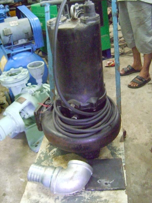 ปั๊มไดโว้ดูดโคลน Shin Maywa