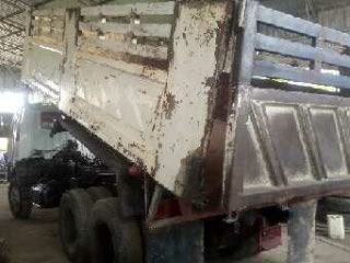 ขายด่วน hino 1m เครื่อง220 เดิม เกียรเดิม ดั้มสามมิตรรอนเฉียง มีระบบลากลูกพร้อมใช้สุดไ