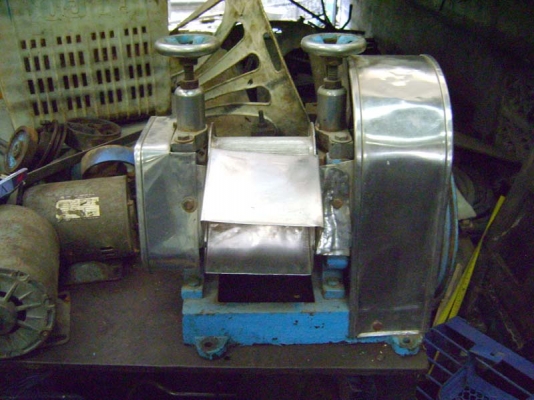 เครื่องคั้นน้ำอ้อย มือสอง