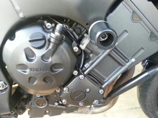 yamaha fz1 2007  พร้อมทะเบียน Canada Spec. รถเนียนสวยม๊วกตัวจิง  รถไมล์ 21,xxx -