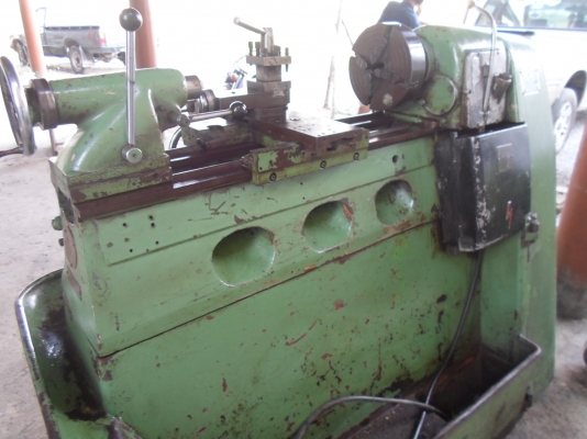แท่นกลึง 3.5 ฟุต อังกฤษ  2 เพลา เกียร์บล็อก  40,000