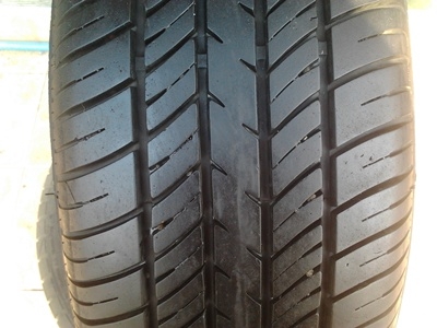 ขายยาง185/65/14 ปี 2111 DEESTONE NAKARA 1 ชุด  ราคา :  2,600.00  บาท