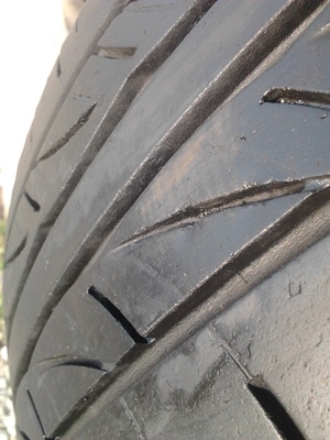 ขายยาง185/60/15 ปี 3911 BRIDGSTONE TURANZA AR10 1 ชุด  ราคา :  2,800.00  บาท