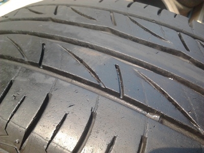 ขายยาง185/60/15 ปี 3911 BRIDGSTONE TURANZA AR10 1 ชุด  ราคา :  2,800.00  บาท