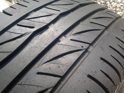 ขายยาง185/55/15 ปี 09 BRIDERTONE TURANZA AR10 1 ชุด   ราคา :  2,000.00  บาท