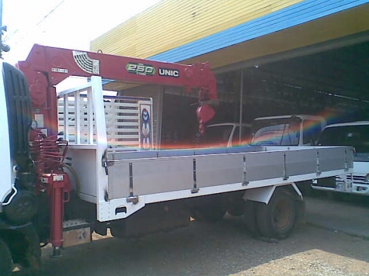 ขายรถเครน ฮีโน่ ติดเครนยูนิค 2.5 ตัน 5 ปลอก รถสภาพสวย พร้อมใช้งานได้ทันที