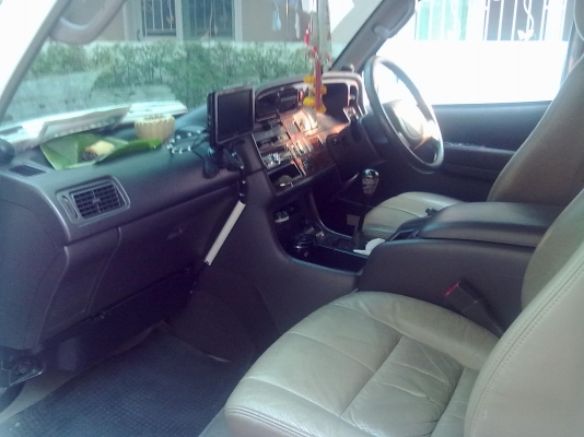 รถตู้ TOYOTA Grand Wagon รถตู้ TOYOTA Grand Wagon