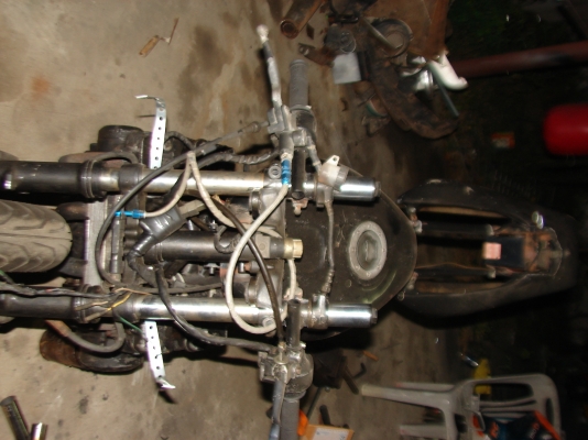 ขายซูซูกิ 750 ปั้นยังไม่เส็จ