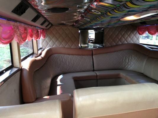 ขายรถบัสแอร์ 6ล้อ ขายรถบัสแอร์ 6ล้อ