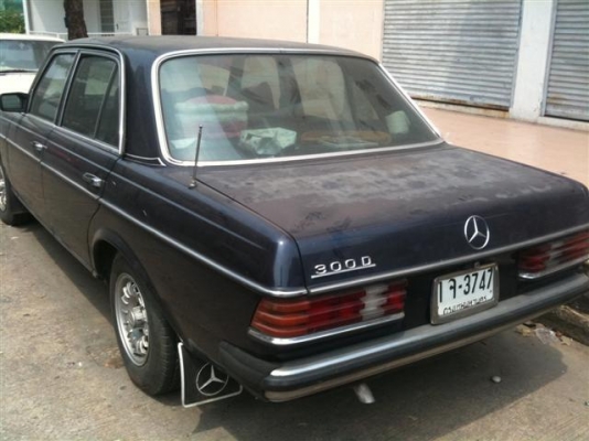 ขายด่วน BENZ 123 ไม่มีที่จอดครับ เครื่องดิม วิ่งได้ แอร์เย็น ทะเบียนขาด ขายด่วน BENZ 123 ไม่มีที่จอดครับ เครื่องดิม วิ่งได้ แอร์เย็น ทะเบียนขาด