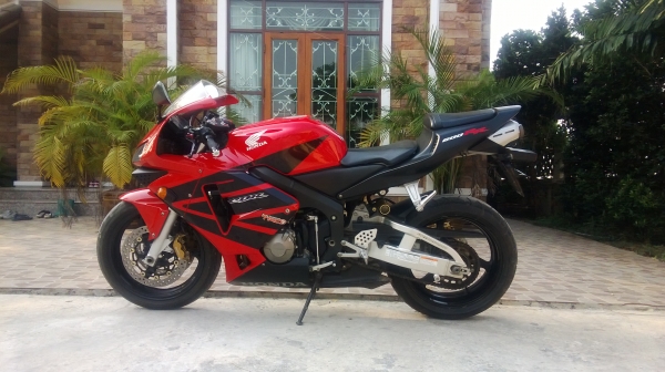 น้องในกลุ่มฝากขาย CBR600RR Y 05 จ่ายสรรพสามิตแล้ว