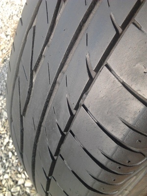 ขายยาง195/65/15 ปี 11 BRIDERTONE TURANZA AR300 1 ชุด   ราคา :  2,800.00  บาท