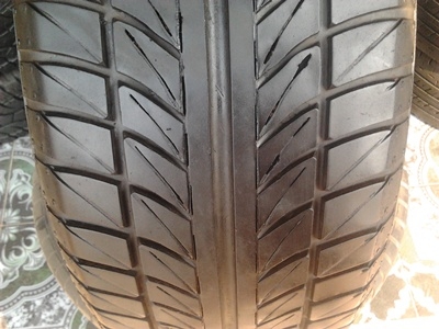 ขายยาง195/55/15 ปี 09/2เส้น10/2เส้น Sime Tyres 1 ชุด  ราคา :  2,000.00  บาท