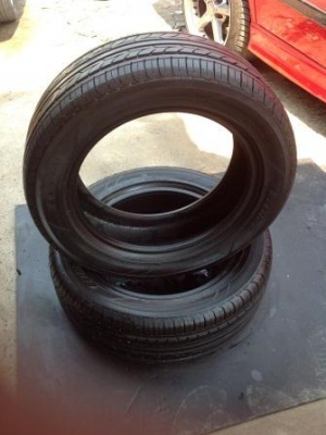 ขายยางถูกๆค่ะ Yokohama 205/55/16 สัปดาที่25 ปี2010 ราคาคู่ละ3000 สนใจสอบถามได้ค่ะ ราคาต่อรองได้