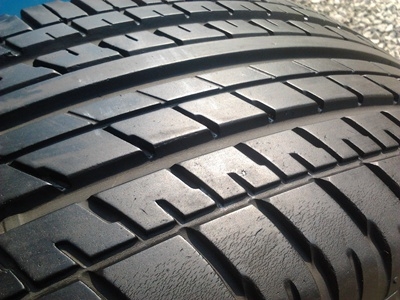 ขายยาง215/60/16 ปี 10 BRIDERTONE TURANZA ER370 1 ชุด   ราคา :  2,400.00  บาท