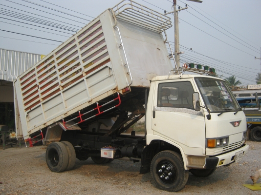 ขาย6ล้อดั้ม KM WO6D 150 แรงม้า พร้อมใช้งาน