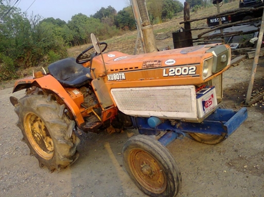 ขายรถไถนาคูโบต้าL2002สภาพเดิมๆ พร้อมผาน4