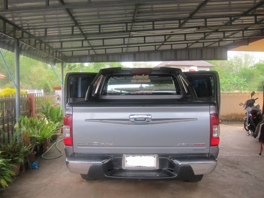 ISUZU Dmax 4 ประตู