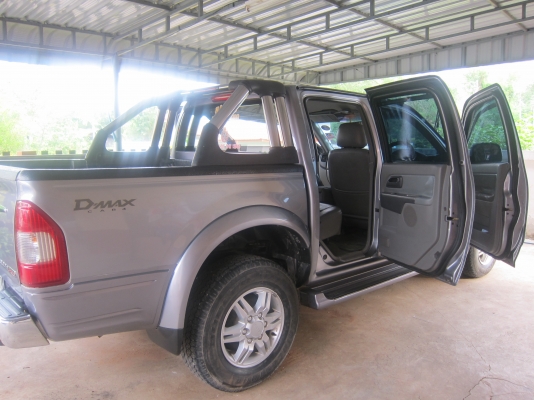 ISUZU Dmax 4 ประตู