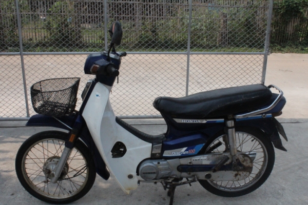 ดรีมคุรุสภาทะเบียนโอนเดิมๆราคาถูกมาก9800บาท