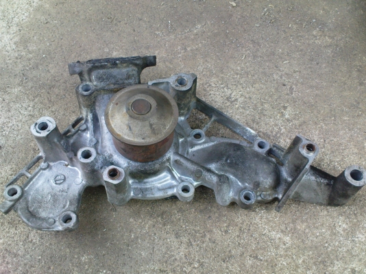 ขายปั้มน้ำ 1uz