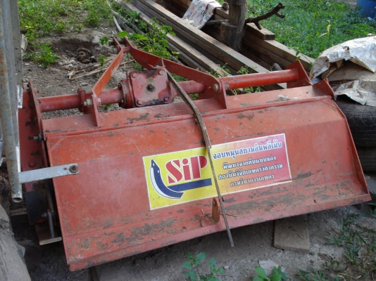 รถไถkubota L2002 2เพลา พร้อมผานและจอบ รถไถkubota L2002 2เพลา พร้อมผานและจอบ