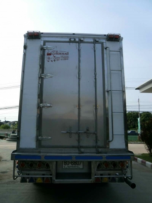 รถบรรทุกตู้เย็น12ล้อ