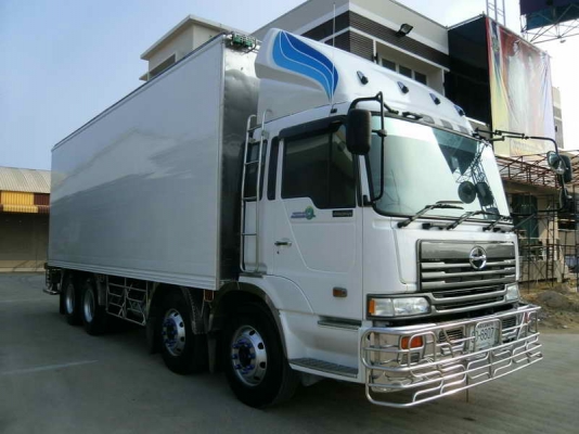 รถบรรทุกตู้เย็น12ล้อ