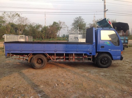 ขาย ISUZU 6 ล้อ NKR71LY52 130 แรง ปี 46 รถห้าง ด่วน!