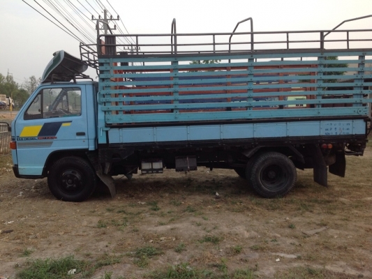 ขายด่วน!! NKR110 รถห้างแท้ รถเดิมสวยพร้อมใช้งาน