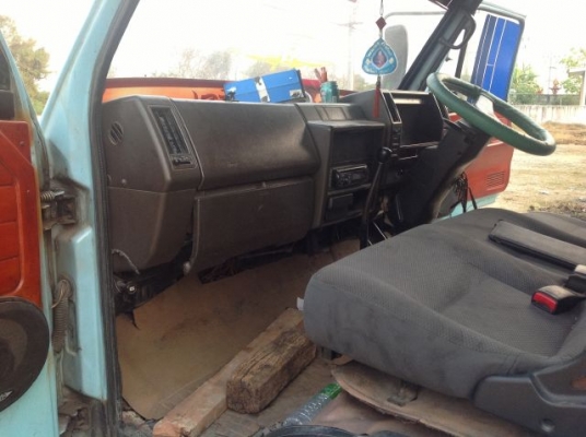 ขายด่วน!! NKR110 รถห้างแท้ รถเดิมสวยพร้อมใช้งาน