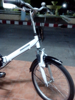 ขายจักรยานพับญี่ปุ่น มือสองครับ ถูกๆแบ่งกันใช้สภาพดี มีเกียร์ โช๊คหน้า -หลัง