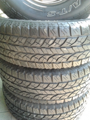 Yokohama 265/70/16 ปี10 สวยๆ 1ชุด Yokohama 265/70/16 ปี10 สวยๆ 1ชุด