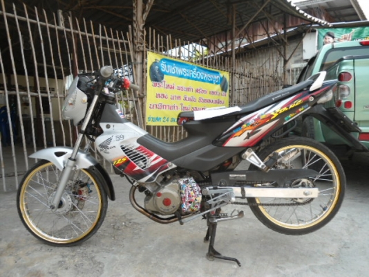 ขออุนญาติขายHonda Sonic 125 สตาร์มือ ขออุนญาติขายHonda Sonic 125 สตาร์มือ
