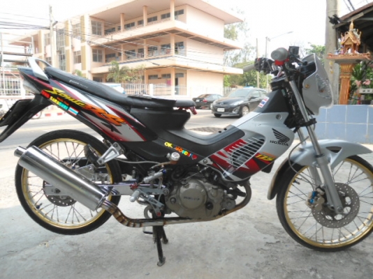 ขออุนญาติขายHonda Sonic 125 สตาร์มือ