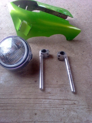 ขาย yamaha sr400 อินวอย เครื่องดีคับ สภาพตามรูปเลยครับ พร้อมอะไหล่คาเฟ่ ต่อรองได้ครับ