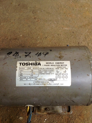 ขาย มอเตอร์ TOSHIBA 220V 1/3HP ขาย มอเตอร์ TOSHIBA 220V 1/3HP