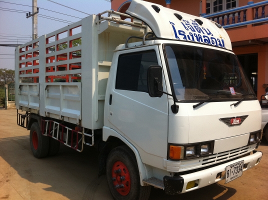 ขายรถบรรทุก 6 ล้อ (ดั้มเกษตร) HINO FB112 รถห้าง ช่วงล่าง F สภาพสวย ราคาต่อรอง