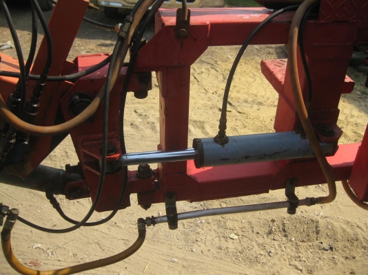 ขายอุปกรณ์ฉีดพ่นยาติดรถขนาด800ลิตร ขายอุปกรณ์ฉีดพ่นยาติดรถขนาด800ลิตร