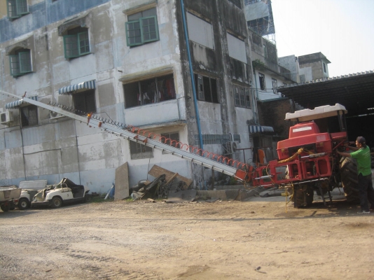 ขายอุปกรณ์ฉีดพ่นยาติดรถขนาด800ลิตร ขายอุปกรณ์ฉีดพ่นยาติดรถขนาด800ลิตร