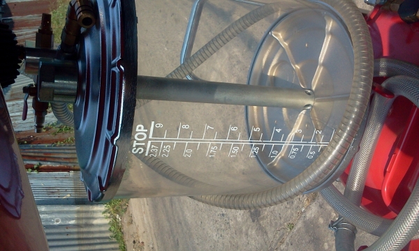 เครื่องเปลี่ยนถ่ายนำ้มันเครื่องด้วยแรงดันลมของใหม่100\%ครับ