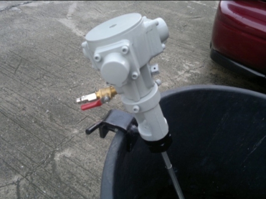 AIR MOTOR ( Air Agitator ) ลดเหลือ 7,000฿ มอเตอร์ปั่นสี ปั่นเคมี เครื่องกวนอเนกประสงค์ เครื่องมิกซ์ มีคลิปล๊อค ราคาถูก โทร มานะ 081-1108882