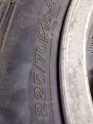 แม็กพร้อมยาง 225/70/15   6รู ออฟโรด