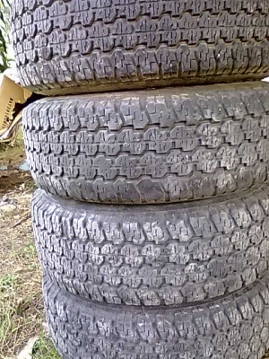 แม็กพร้อมยาง 225/70/15   6รู ออฟโรด