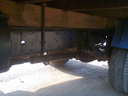 ขายรถหกล้อติดเครน 3 ตัน 3 ปอก เครนยี่ห้อ HIAB รถยี่ห้อ ISUZU NPR-115 แรง เครื่อง 4BD-1