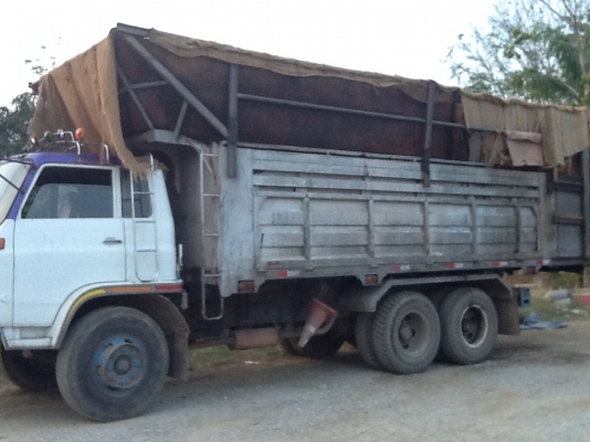 ขายสิบล้อ jcm