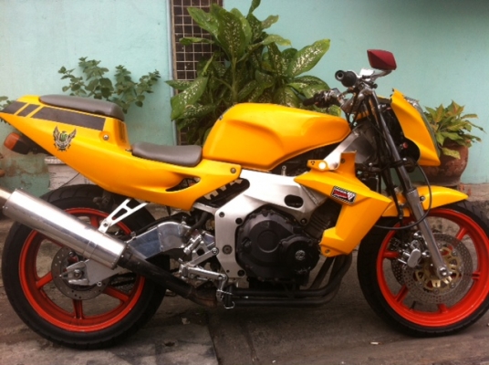 ขาย hOnda Cbr 250 4 สูบ แต่ง สตั้นโหดๆ ทะเบียนแท้ๆ สภาพสมบูรณ์ทั้งคัน