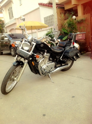 ขาย suzuki intuder800 cc ลดราคาพิเศษ ร้อนเงินน่ะครับ